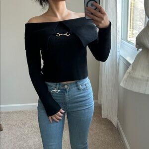 Rivir Knit off shoulder top. S/M
